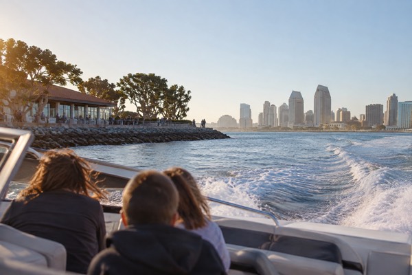 San Diego Harbor Speed Boat Adventure